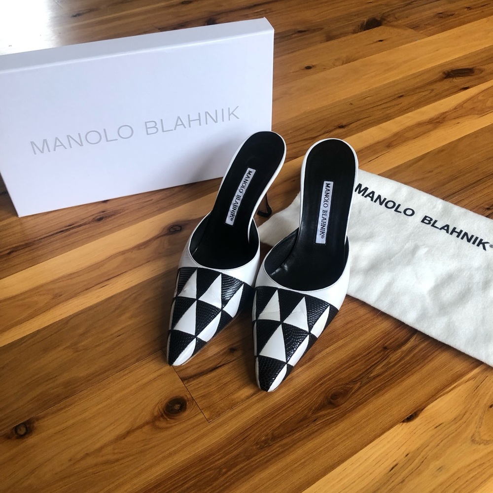 Geometric Check Deco Manolo Blahnik Stiletto Mules